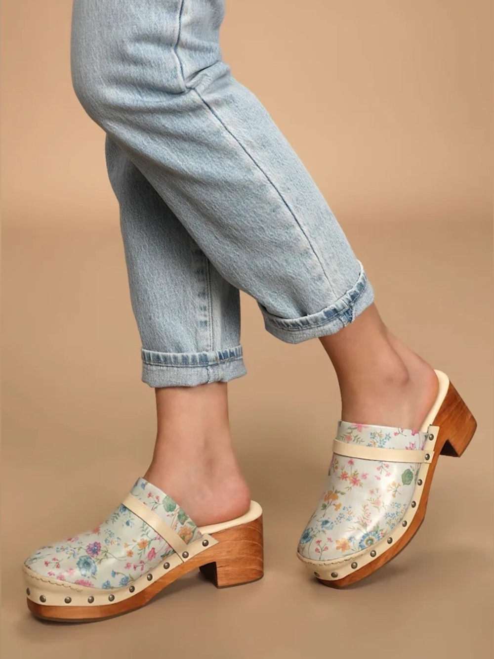 Free People Calabasas Ivory Floral Print Leather Studded Clogs Size 38